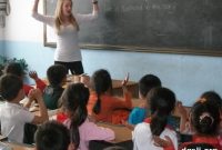 Teaching Chinese ESL Students Online or Abroad: 4 Key Tips