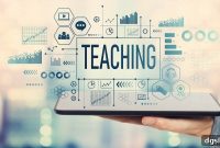 Two Models to Integrate Technology into Teaching