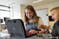 How Teachers Can Build Strong Relationships With Students