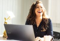 How Internship Programs Boost Company Growth and Talent