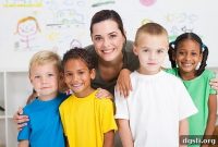Community Teaching: How Educators Bridge Learners and Resources