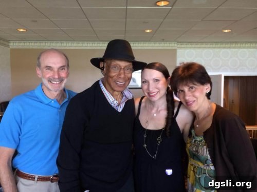 Yale Gordon, Ernie Banks, Kelly Kaufman and Laurie Gordon at Arlington Race Course at Cubs day honoring Ernie Banks (May 2014)